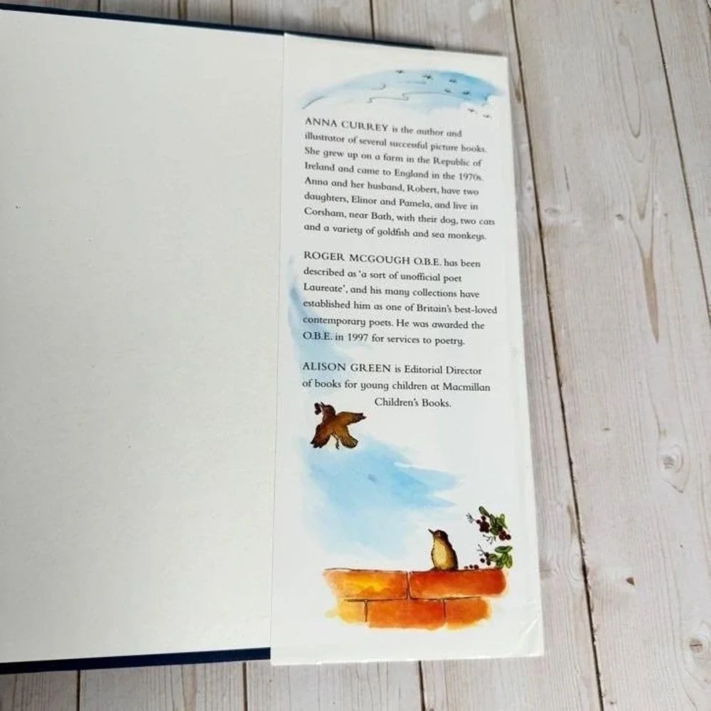 Macmillan Treasury Nursery Rhymes & Poems Roger McGough Anna Currey 1998